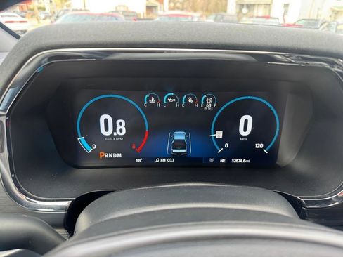 Used 2022 Ford F150 Lariat w/ Equipment Group 502A High image 21