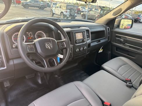 Used 2023 RAM 1500 Tradesman w/ Power & Remote Entry Group image 16