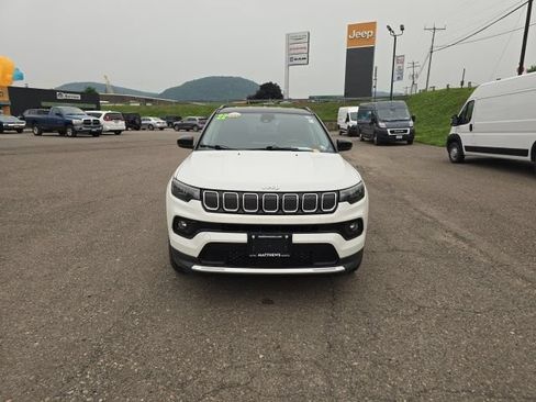 Used 2022 Jeep Compass Limited AWD/4WD image 3