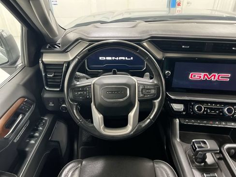 Used 2023 GMC Sierra 1500 Denali AWD/4WD image 11