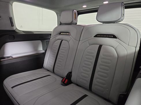 Used 2024 Rivian R1S Adventure AWD/4WD image 22