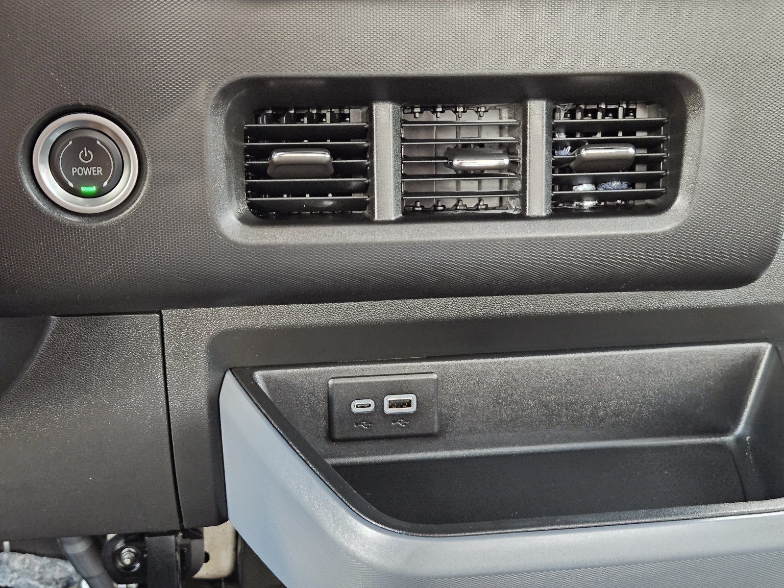 Used 2024 Chevrolet Brightdrop 400 w/ Commercial Equipment Package AWD/4WD image 20