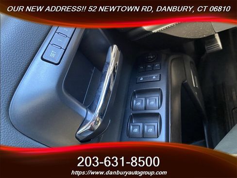 Used 2018 GMC Sierra 1500 Denali w/ Denali Ultimate Package AWD/4WD image 24