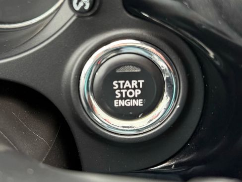 Used 2017 Mitsubishi Outlander GT image 21