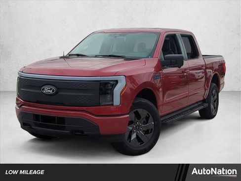 Used 2025 Ford F150 Lightning Flash image 1