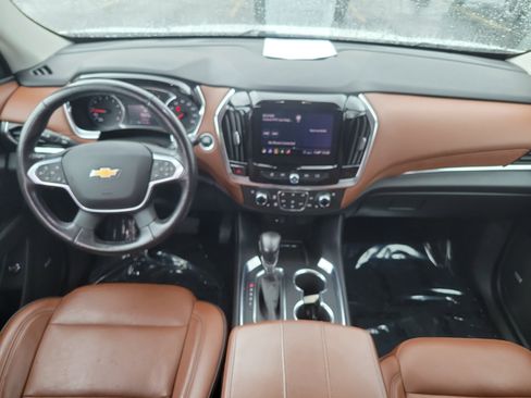 Used 2021 Chevrolet Traverse High Country AWD/4WD image 14