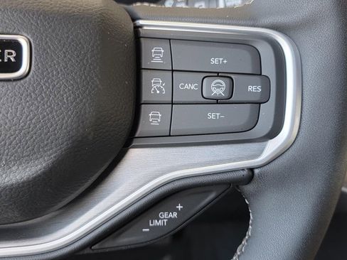 New 2026 Jeep Grand Wagoneer 4WD image 41