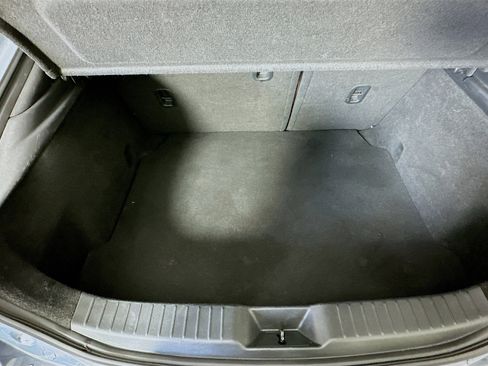 Used 2024 MAZDA MAZDA3 s image 27