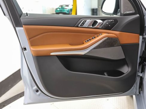 New 2026 BMW X7 xDrive40i w/ M Sport Package image 10