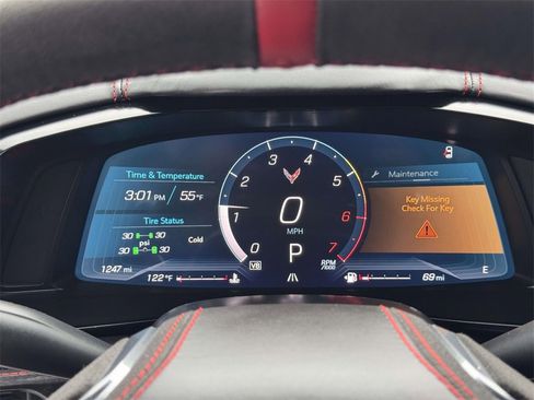 Used 2024 Chevrolet Corvette Stingray Premium Cpe w/ Z51 Performance Package image 29