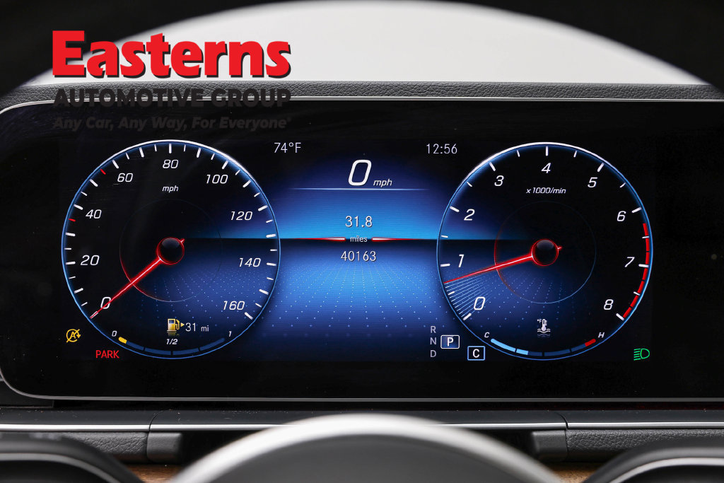 Used 2020 Mercedes-Benz GLE 350 4MATIC w/ Premium Package image 13