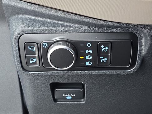 Used 2023 Ford Bronco Wildtrak image 25