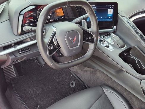 Used 2024 Chevrolet Corvette Stingray Preferred Conv w/ 2LT image 30