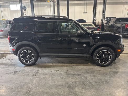 Used 2023 Ford Bronco Sport Outer Banks w/ Tech Package image 2