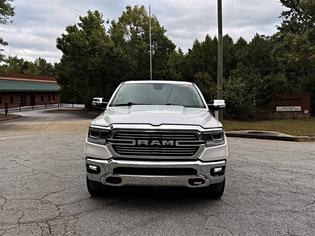 Used 2019 RAM 1500 Laramie AWD/4WD image 2