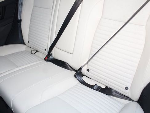 New 2025 Land Rover Discovery Sport S image 22