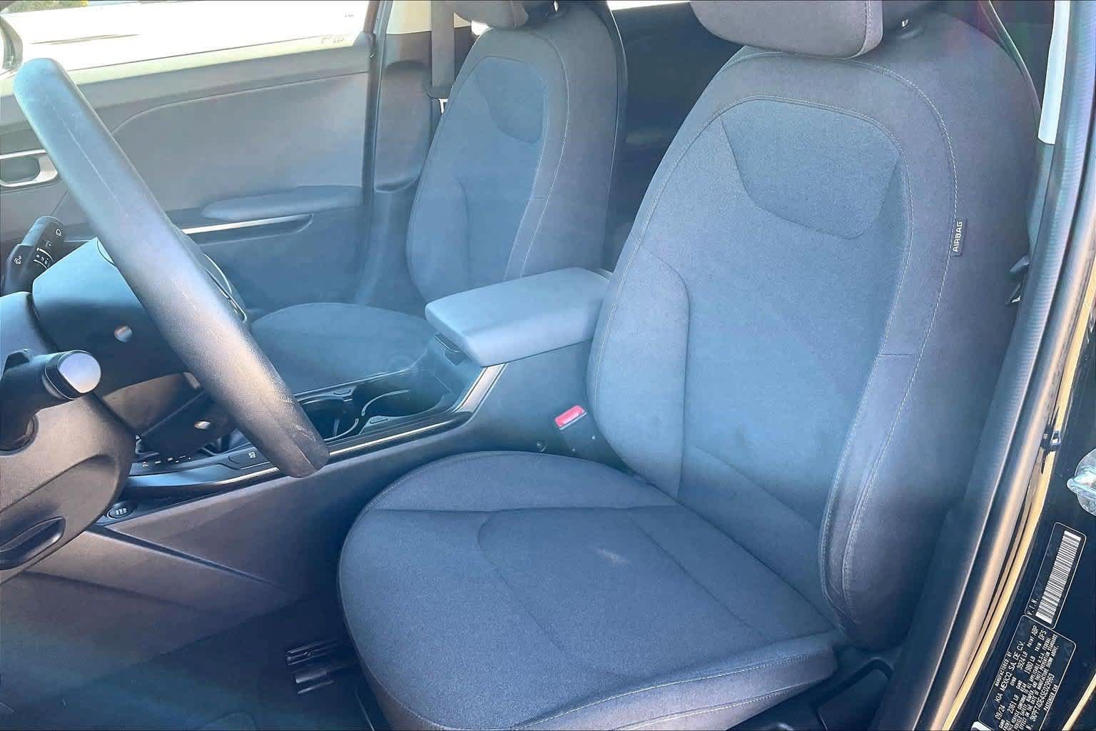 Certified 2025 Kia K4 FWD image 9