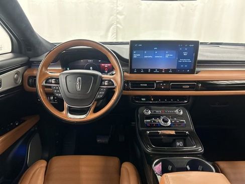 Used 2022 Lincoln Nautilus Black Label image 25