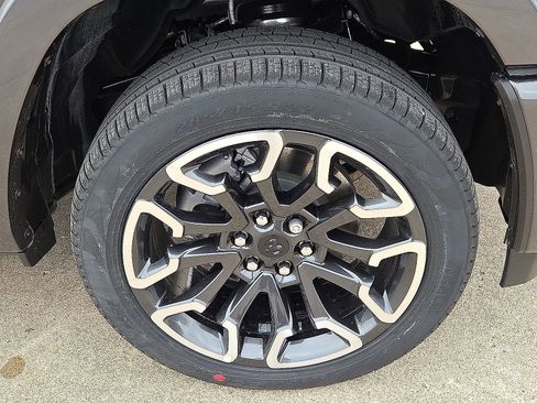 New 2026 RAM 1500 Limited w/ Body Color Bumper Group image 7