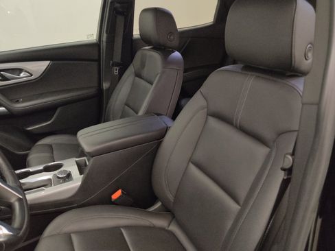 Used 2022 Chevrolet Blazer LT w/ Midnight/Sport Edition FWD image 17