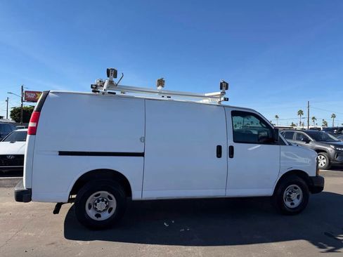 Used 2013 Chevrolet Express 2500 w/ Power Package RWD image 10