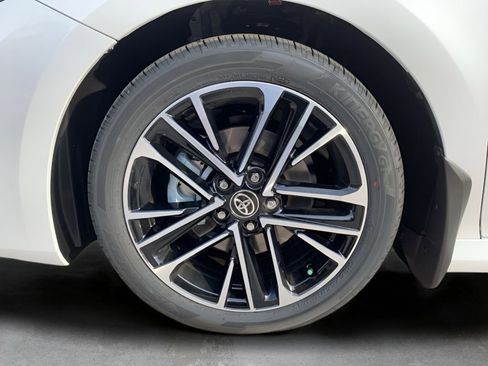 New 2026 Toyota Camry XLE FWD image 30
