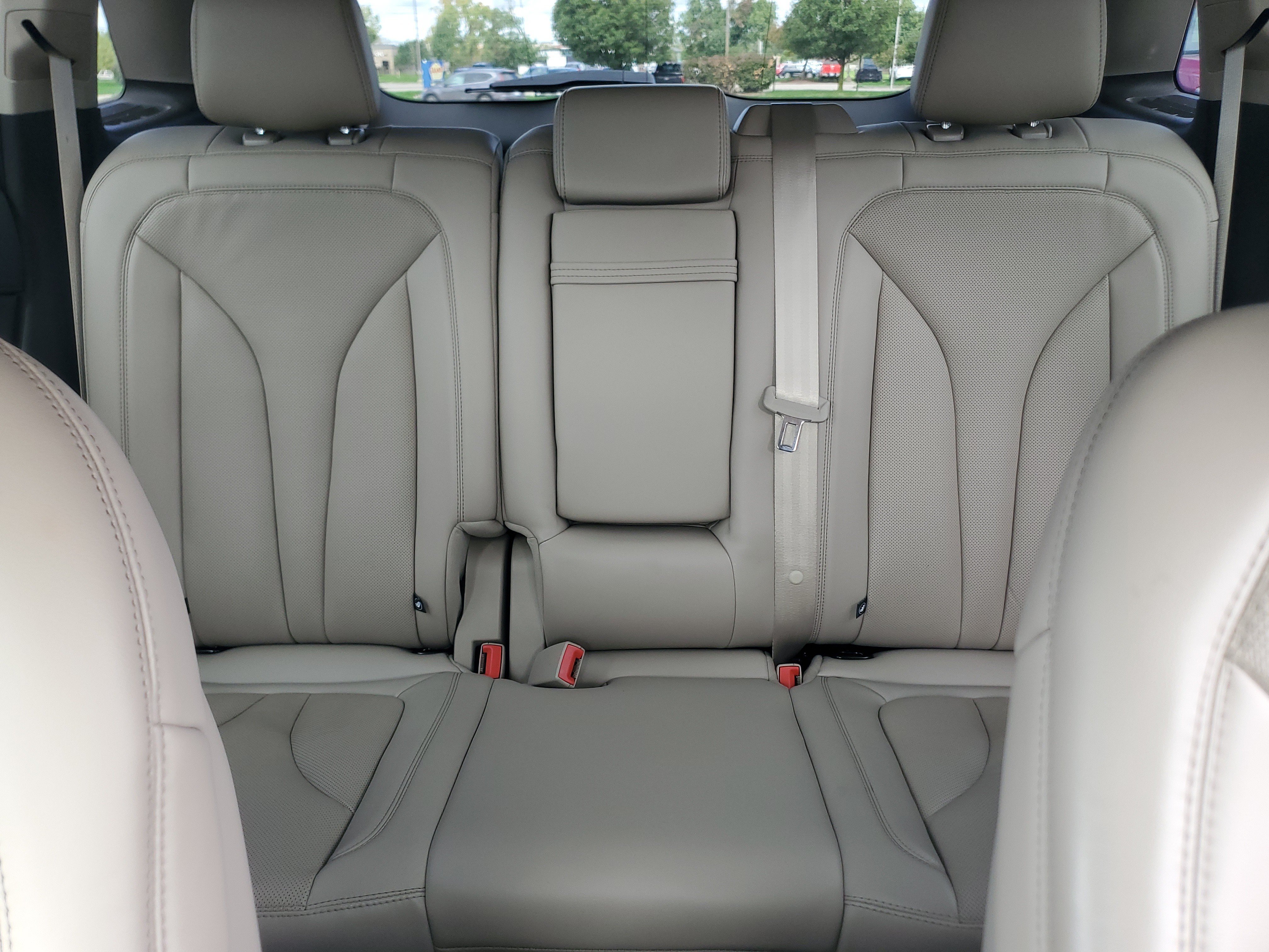 Used 2023 Lincoln Nautilus Reserve AWD/4WD image 19