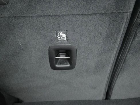 Used 2025 Jeep Wrangler Unlimited Sahara w/ Safety Group AWD/4WD image 29