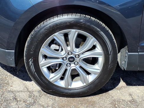 Used 2024 Ford Edge Titanium AWD/4WD image 9