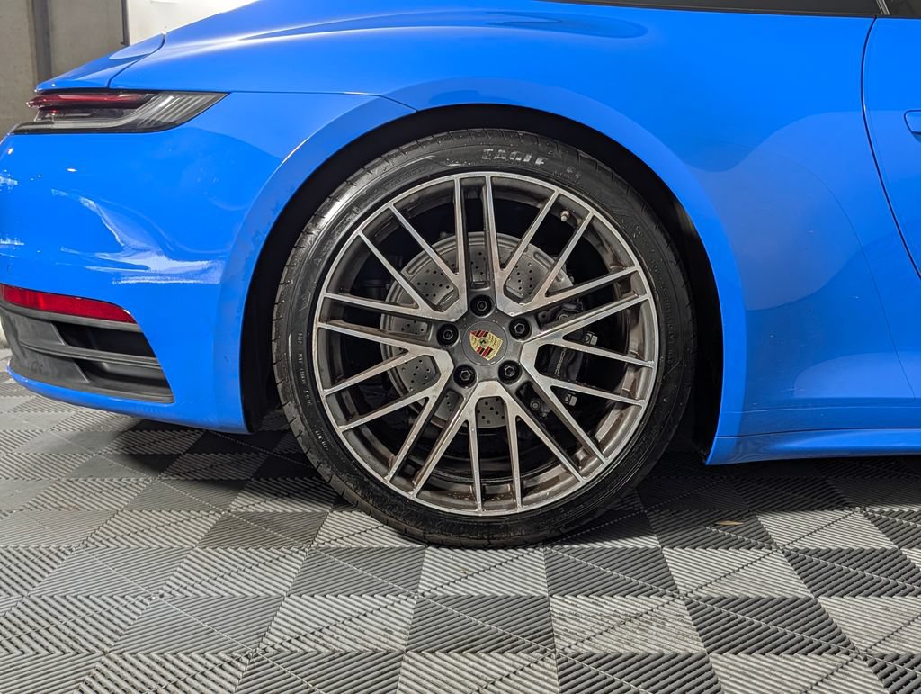 Certified 2023 Porsche 911 Carrera RWD image 13