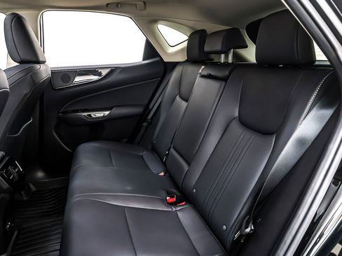 Used 2024 Lexus NX 350h AWD image 9