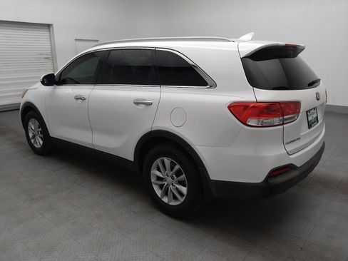 Used 2018 Kia Sorento FWD image 3