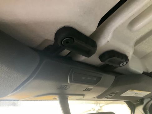 Used 2023 Jeep Wrangler Unlimited image 15