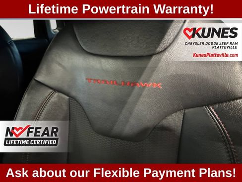 Used 2025 Jeep Compass Trailhawk AWD/4WD image 23