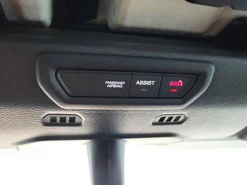 Used 2021 Jeep Wrangler Unlimited Sahara AWD/4WD image 33