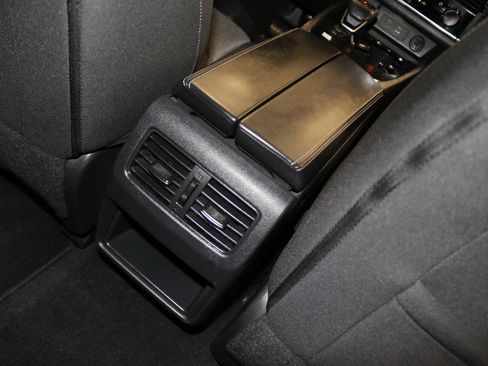Used 2021 Nissan Rogue S FWD image 68
