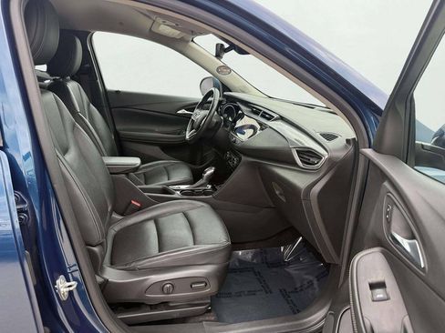 Used 2020 Buick Encore GX Essence FWD image 12