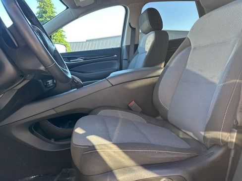 Used 2020 Buick Enclave Preferred image 22