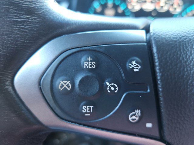Used 2017 Chevrolet Suburban LT w/ Luxury Package RWD image 18