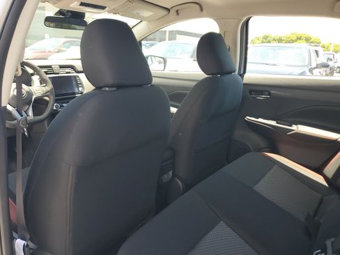 Used 2025 Nissan Versa SR w/ Trunk Package FWD image 11