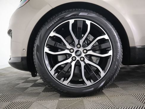 Certified 2022 Land Rover Range Rover Sport HSE Silver Edition image 31