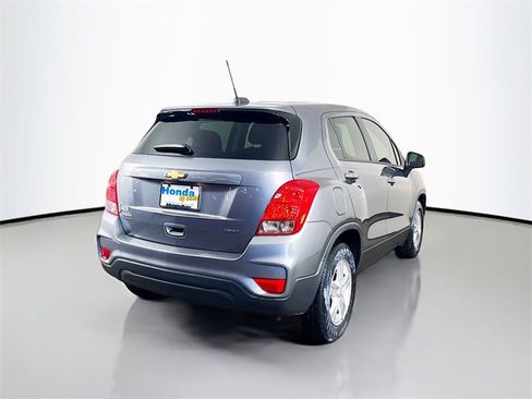 Used 2020 Chevrolet Trax LS w/ Tint and Cruise Package image 9
