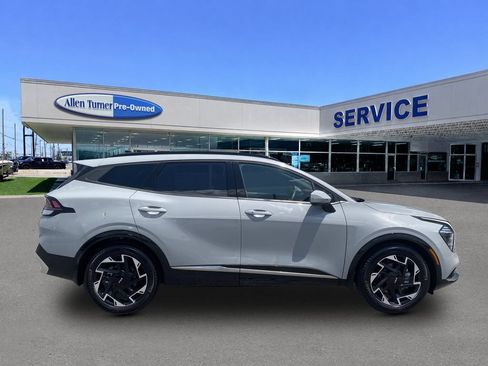 Used 2024 Kia Sportage SX FWD image 9