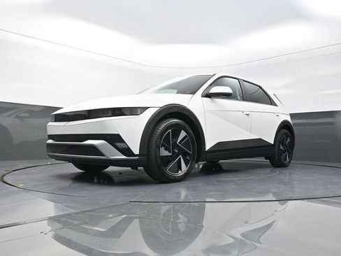 New 2026 Hyundai Ioniq 5 SEL AWD/4WD image 32