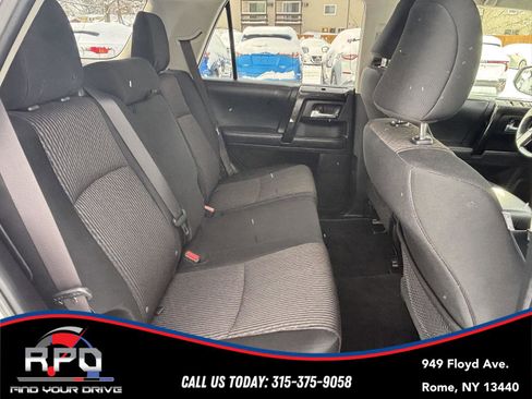 Used 2017 Toyota 4Runner TRD Off-Road image 33