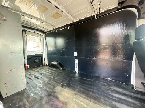 Used 2020 Ford Transit 250 Medium Roof AWD w/ Interior Upgrade Package image 32