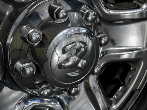 Used 2017 RAM 2500 Tradesman w/ Chrome Appearance Group image 54