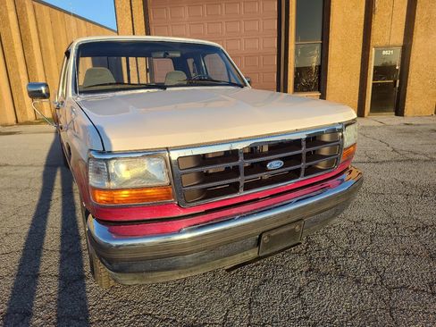 Used 1994 Ford F150 XL image 8