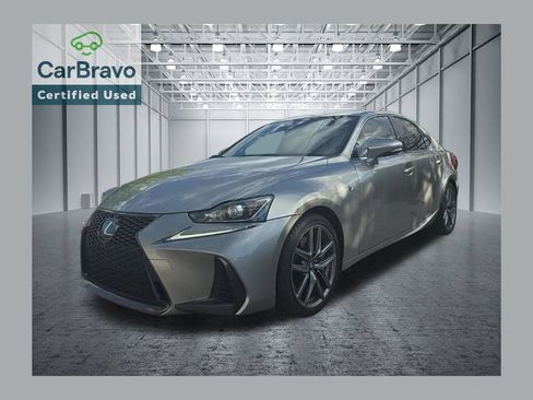 Used 2017 Lexus IS 200t F Sport w/ F Sport Package RWD image 1
