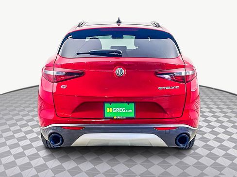 Used 2022 Alfa Romeo Stelvio Ti w/ Active Assist Plus Package image 8